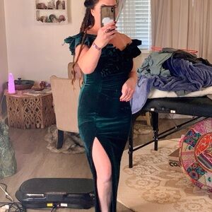 Xscape Velvet Maxi Dress in Deep Green